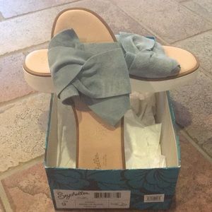 Seychelles Coast Midblue Suede size 9